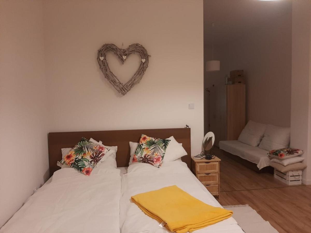 Apartamenty Jednosci 46 فروتسواف المظهر الخارجي الصورة