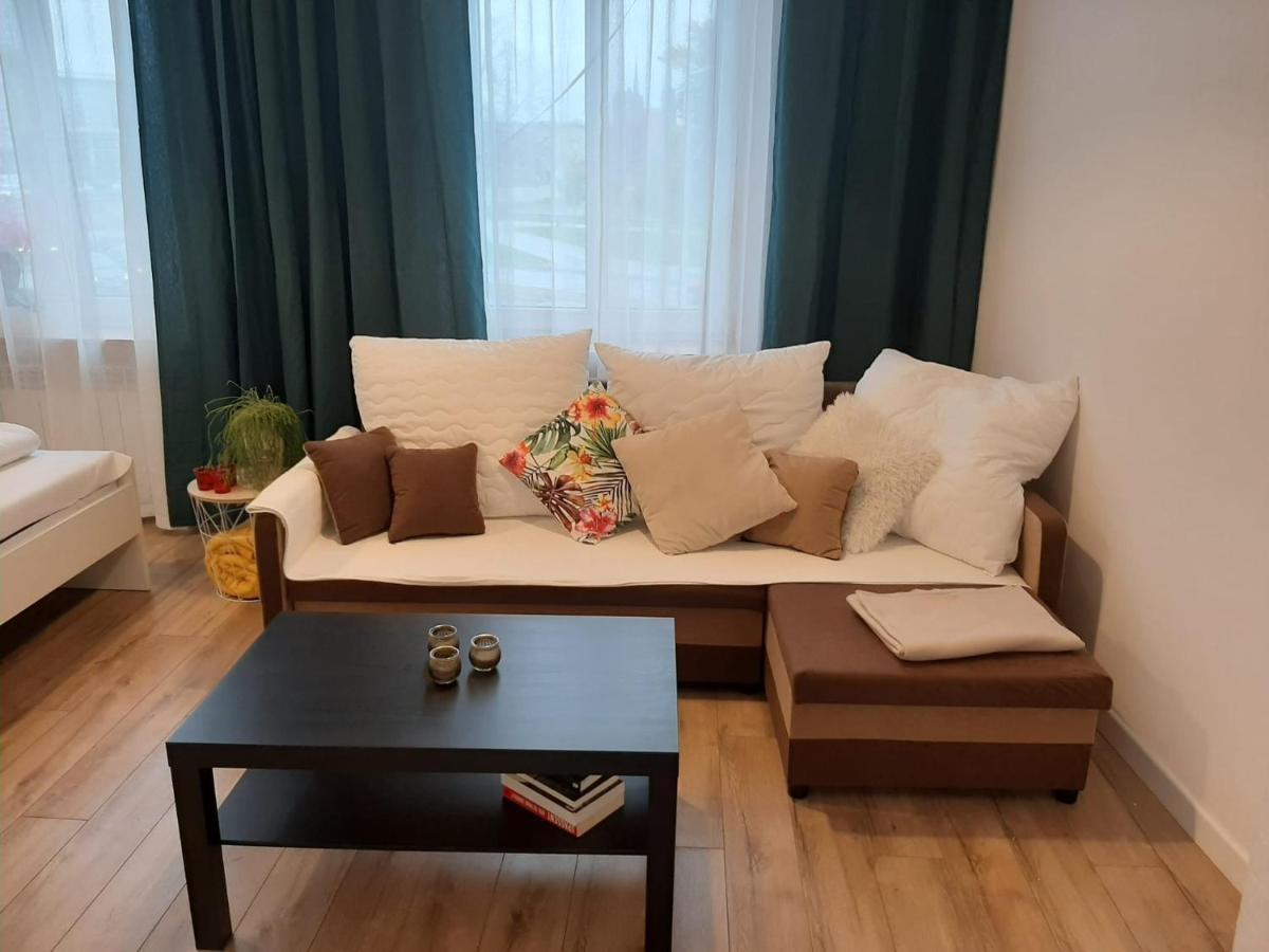 Apartamenty Jednosci 46 فروتسواف المظهر الخارجي الصورة