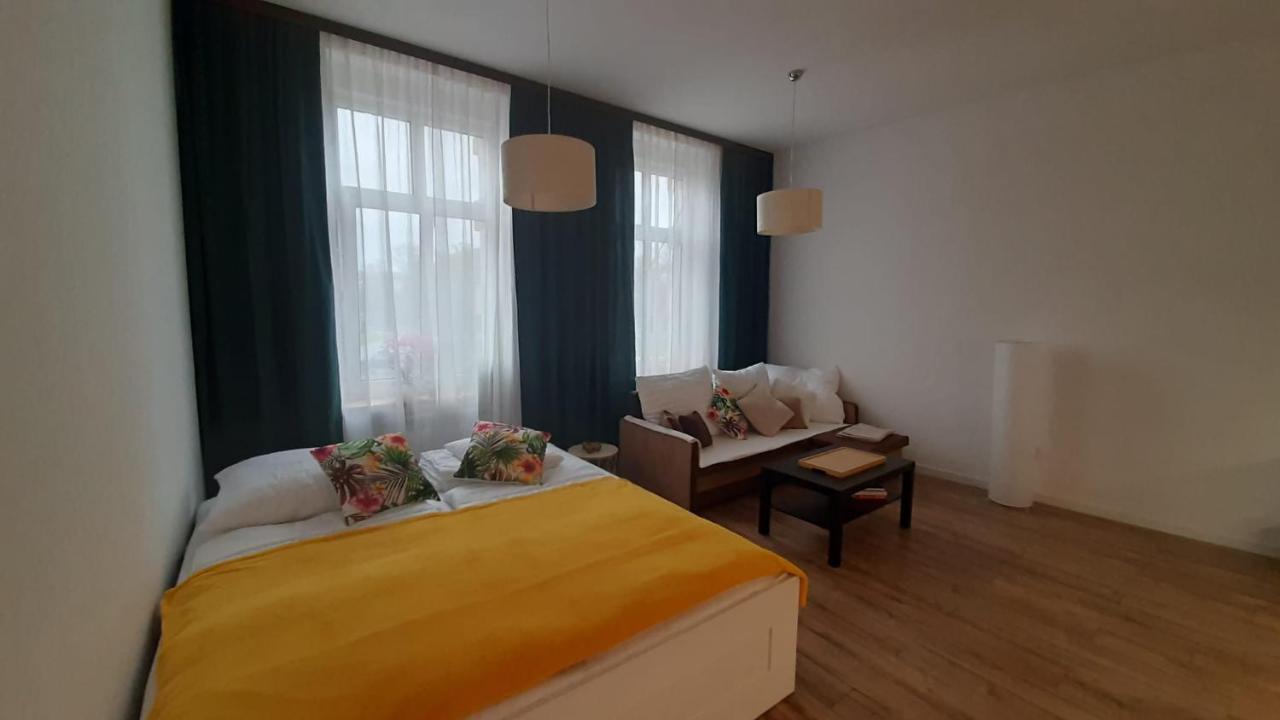Apartamenty Jednosci 46 فروتسواف المظهر الخارجي الصورة