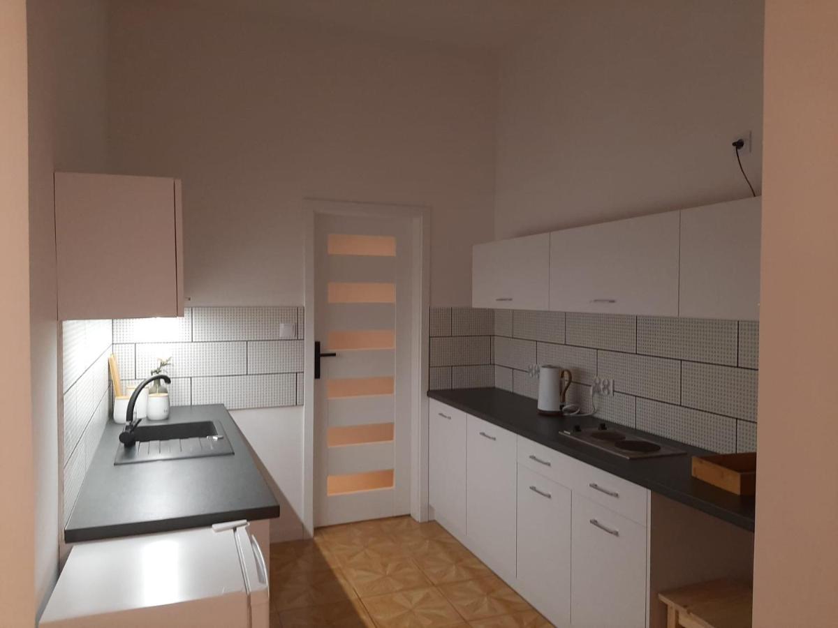 Apartamenty Jednosci 46 فروتسواف المظهر الخارجي الصورة