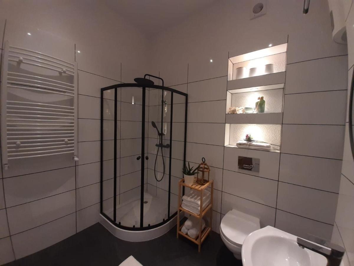 Apartamenty Jednosci 46 فروتسواف المظهر الخارجي الصورة