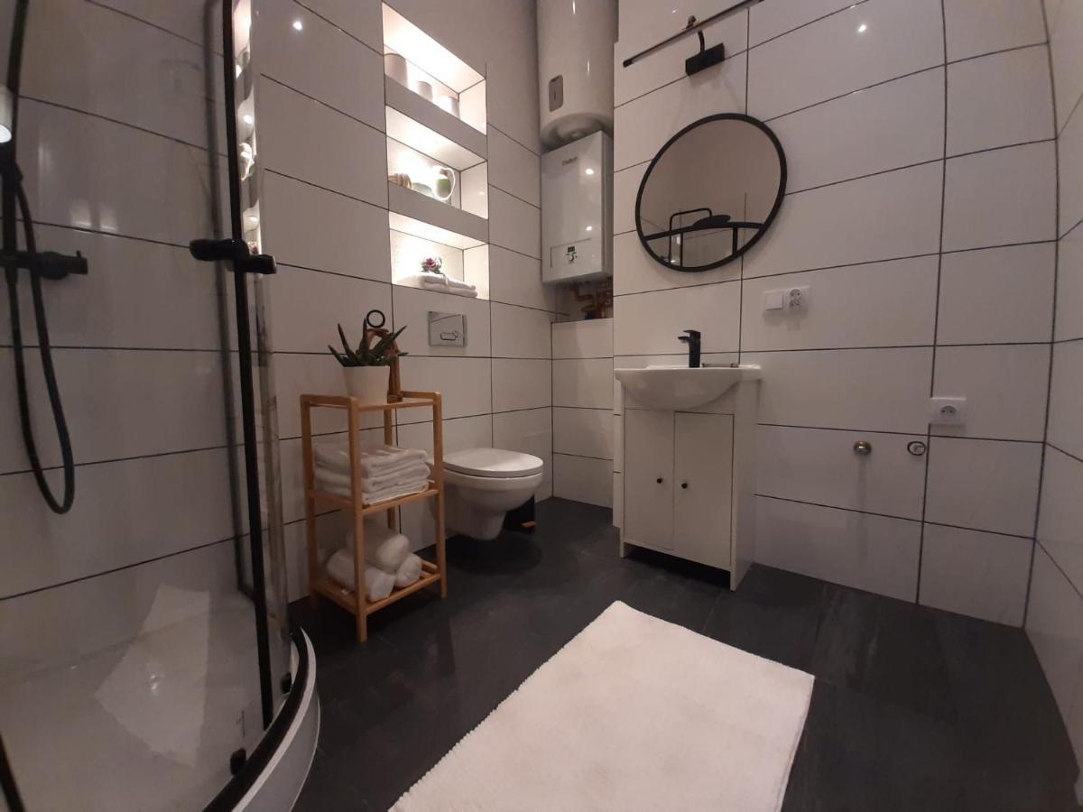 Apartamenty Jednosci 46 فروتسواف المظهر الخارجي الصورة